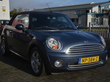 MINI Cooper Cabrio
